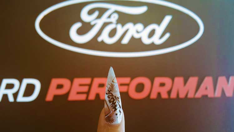 Le Mans 24 Ford Performance &ndash; Why Women Should Embrace Racing