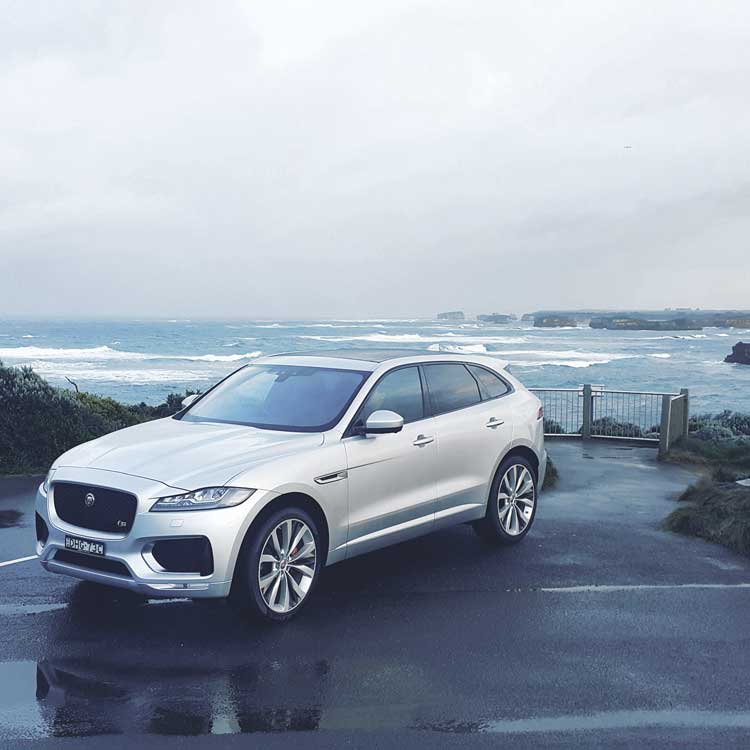 Jaguar F-PACE V6 Diesel - review Down Under in Australia