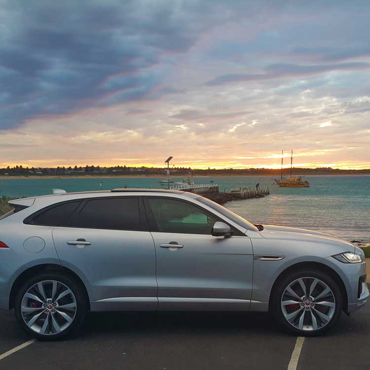 Jaguar F-PACE V6 Diesel - review Down Under in Australia