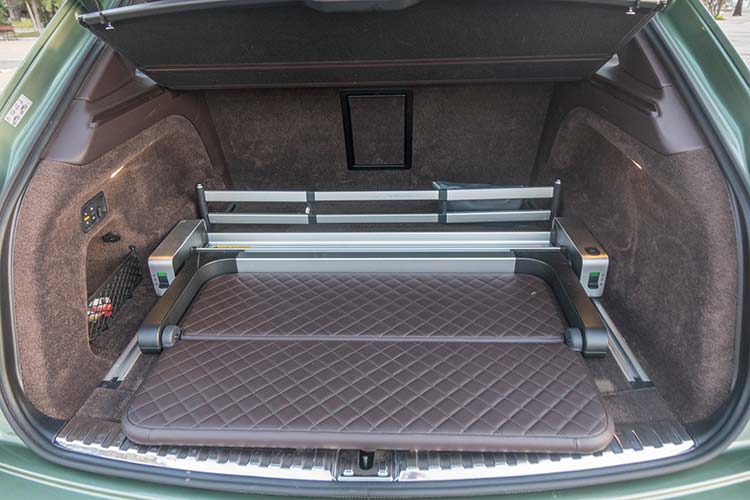 Bentley Bentayga Boot space