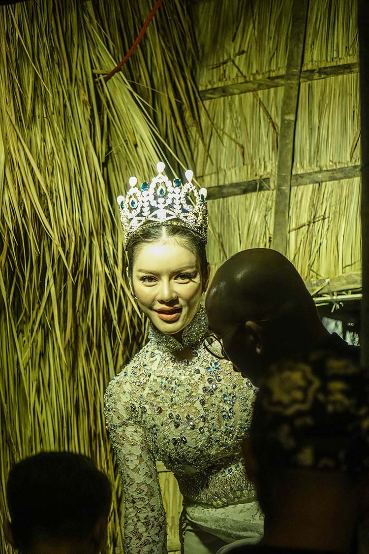 Hoi An Vietnam - Water Front Fashion Show By Night