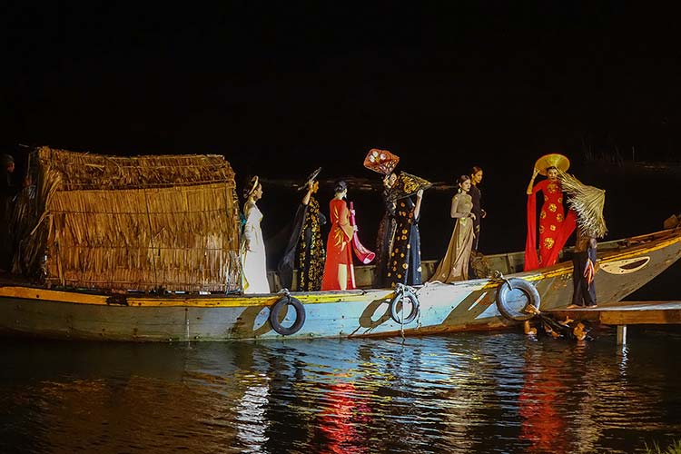 Hoi An Vietnam - Water Front Fashion Show By Night