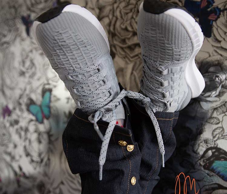 Under Armour – Women’s UA HOVR Phantom Running Shoes Reviewed