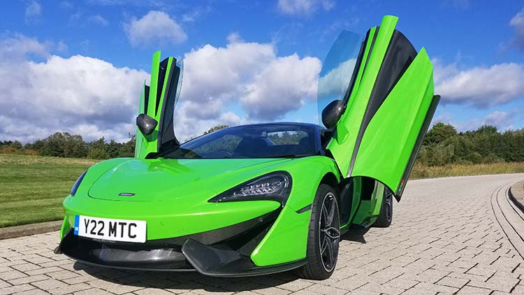 McLaren 570s Reviewed - Women Love Supercars Too