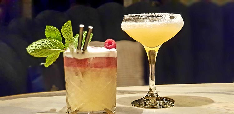 Cocktail trends and bamboo straws