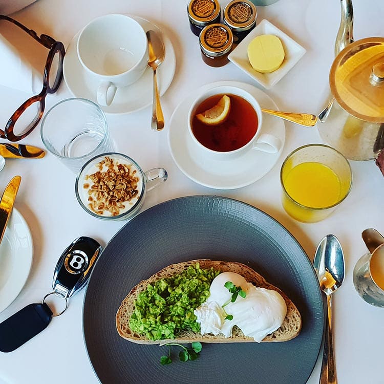 New Bentley GT Continental Grand Tourer - Luxury Car Fashion Tips