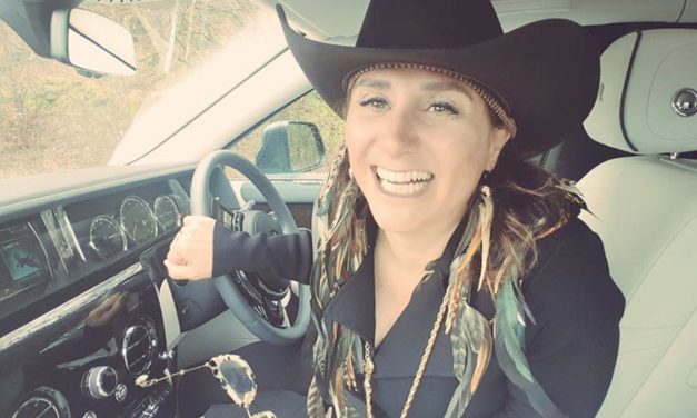 Rollys Royce Phantom – Women Need To Get Into The Drivers Seat!