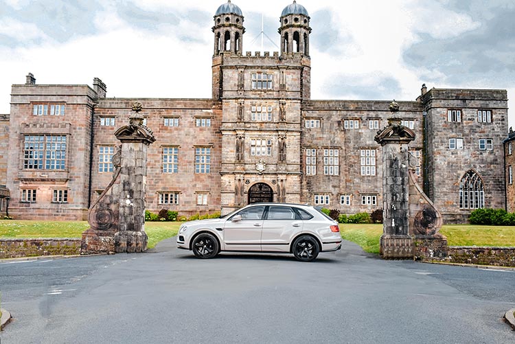 Bentley bentayga SUV V8 Lifestyle menstylefashion