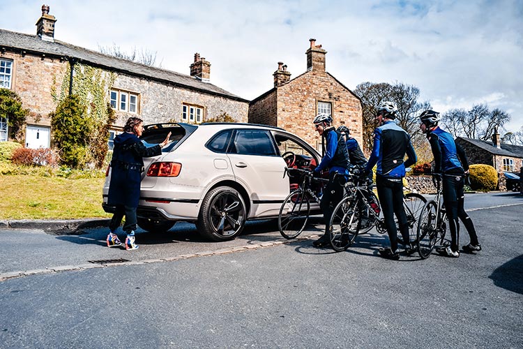 Bentley Bentayga SUV V8 Gracie Opulanza 2019