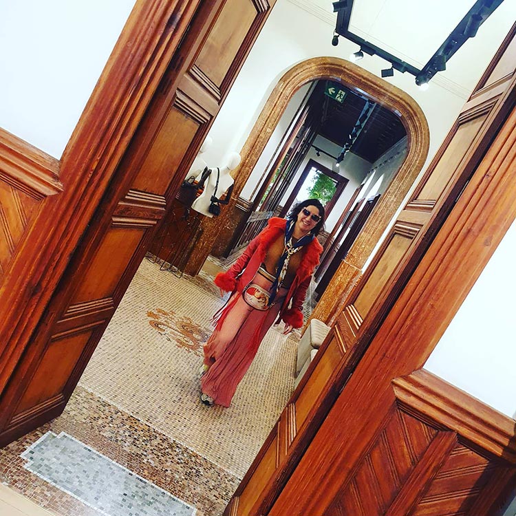 Gracie Opulanza Uterque jacket Gucci eryewear ASH trainers Sustainable fashion Aston Martin DB11 Style Icon 2020 (1)