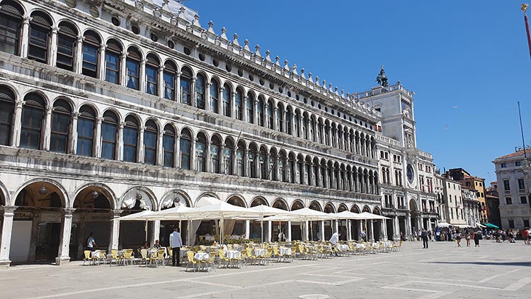 venice 2020 covid 19 summer gracie opulanza st marco square italy (1)