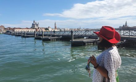 White Maxi Dress – Summer Elegance On The Streets