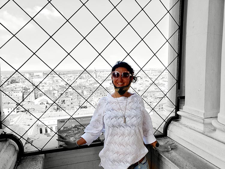 ummer white venice italy 2020 covid 19 gracie opulanza fashion (2)