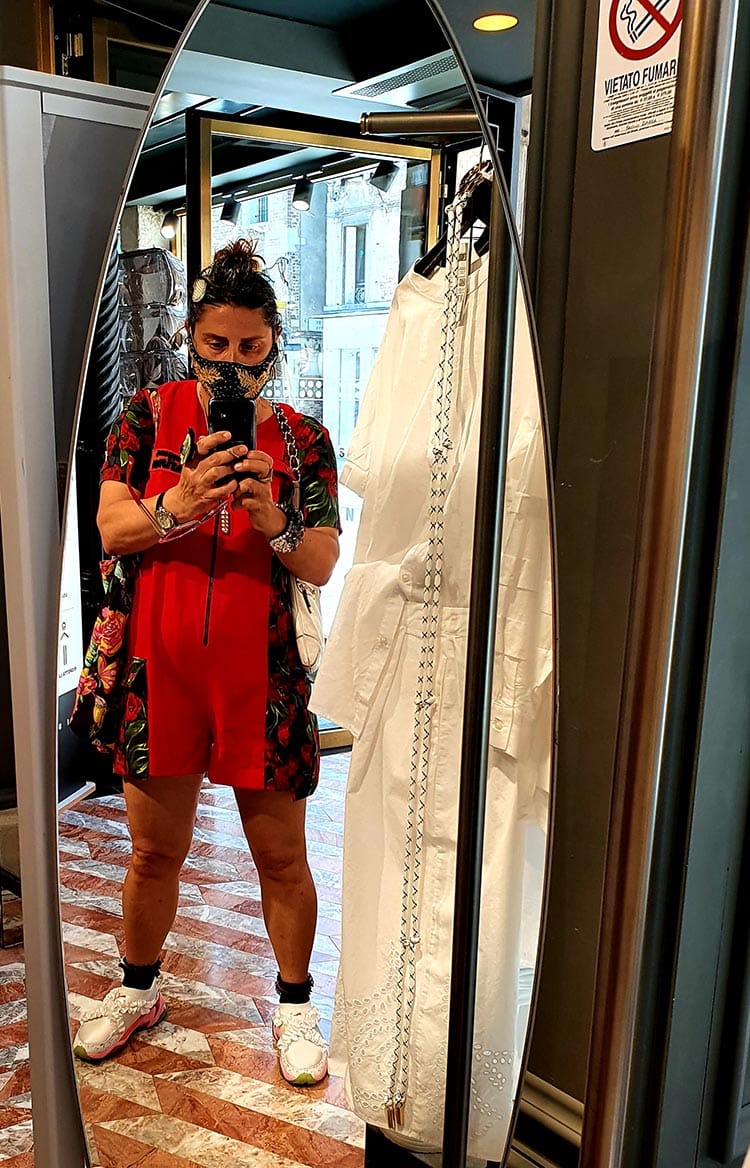 Trainer Chic - Stylish Travel Footwear