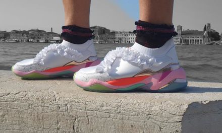 Trainer Chic – Stylish Travel Footwear