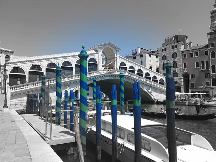 rialto bridge venice gracie opulanza 2020 covid 19