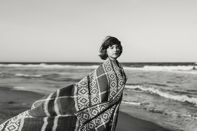 Blanket Cape – Cosiness Style Tips