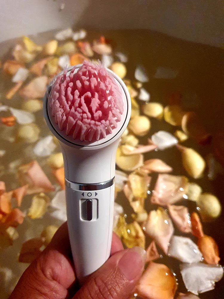 Braun Silk-&eacute;pil 9 Flex 9-100 Beauty Set Epilator &ndash; Facial Scrub Reviewed