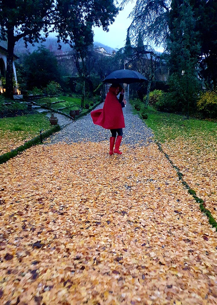 Red Hooded Cape Angela Facchini Rome (5)