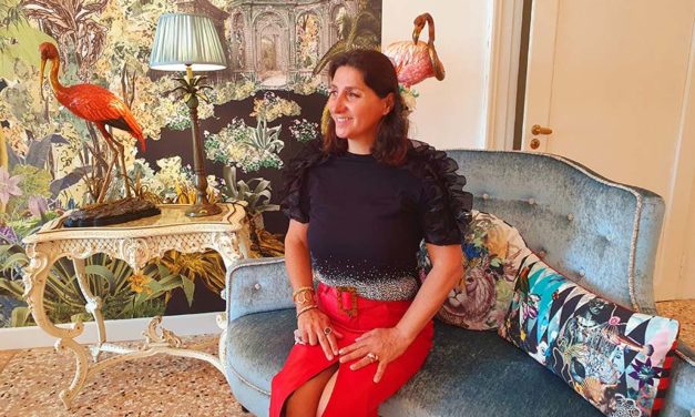 How to Wear Vintage to the Office Without Looking Like You’re in Costume