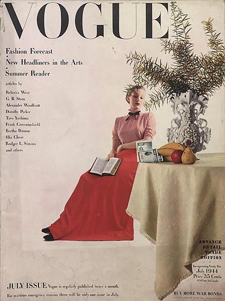 Vogue&nbsp;Vol. 104 No. 4 (September 1, 1944)