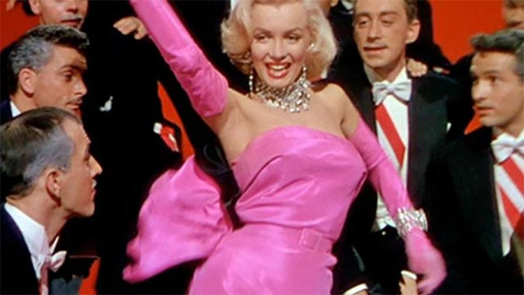 Marilyn Monroe  – Dressed By William Travilla