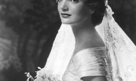 Top 5 Vintage Wedding Looks