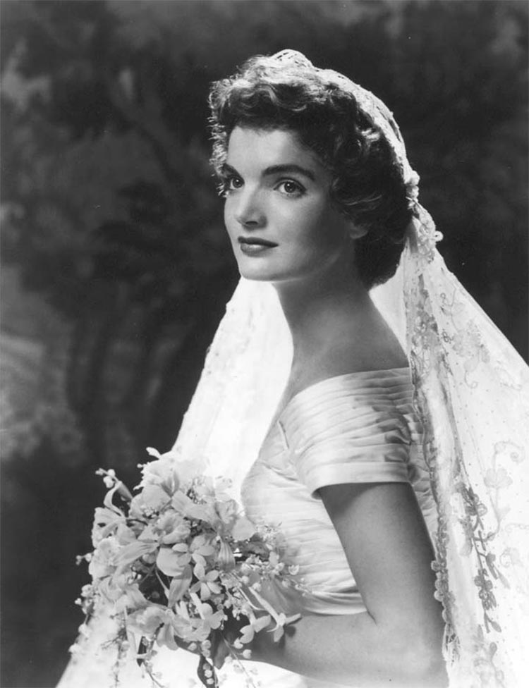 1950's wedding dress veils