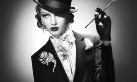 How Dandy – Yves Saint Laurent’s Le Smoking