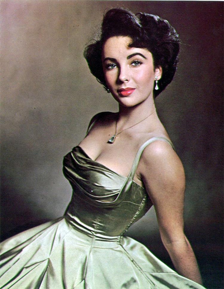 Elizabeth Taylor dress by edith Head