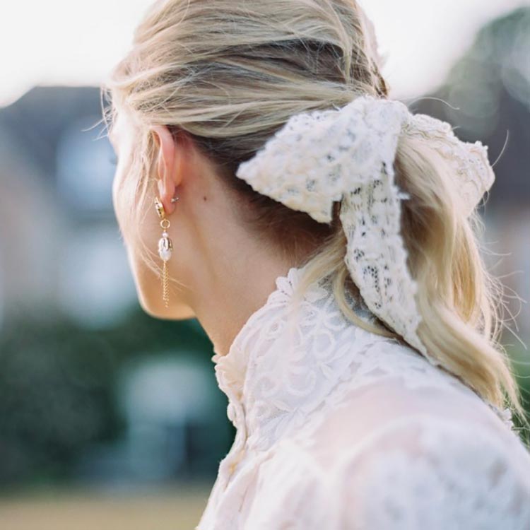 Victorian Shirt Blouse Returns Gracie Opulanza 2021 Netflix (2)