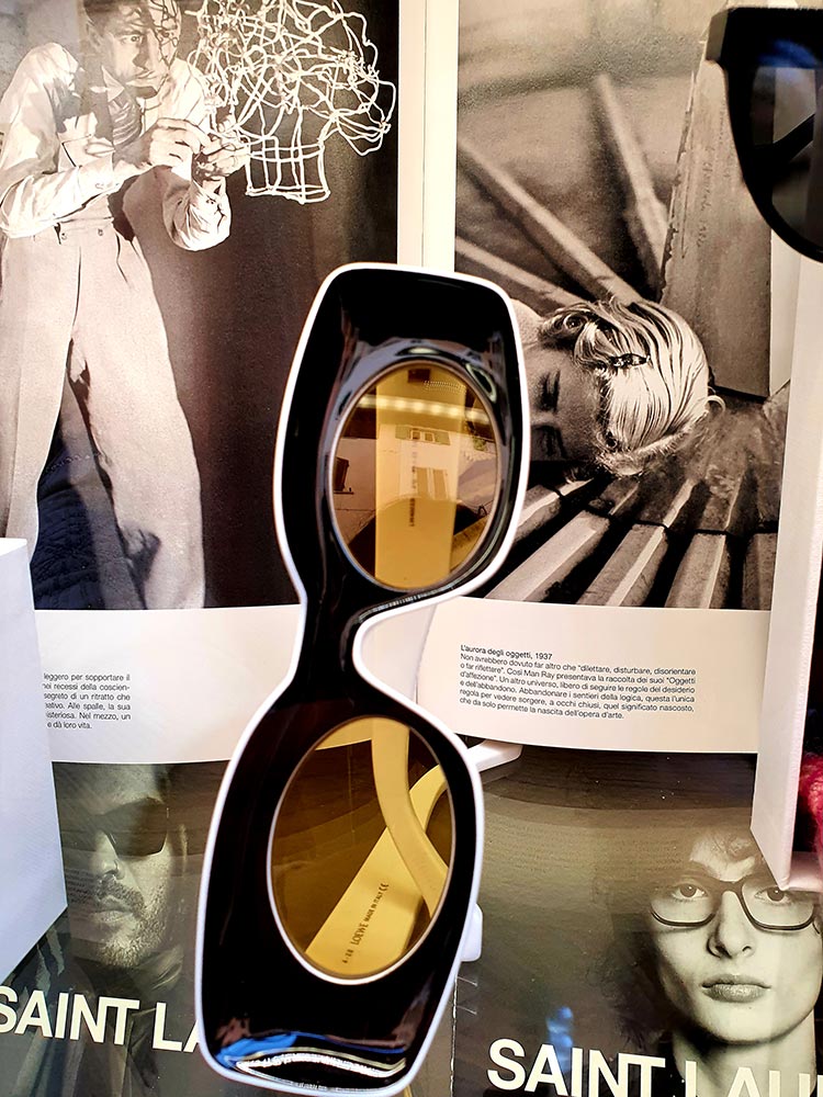 What to Wear Over Fifty - Layered Style Tips gracie opulanza 2021 fashion italy Lowie