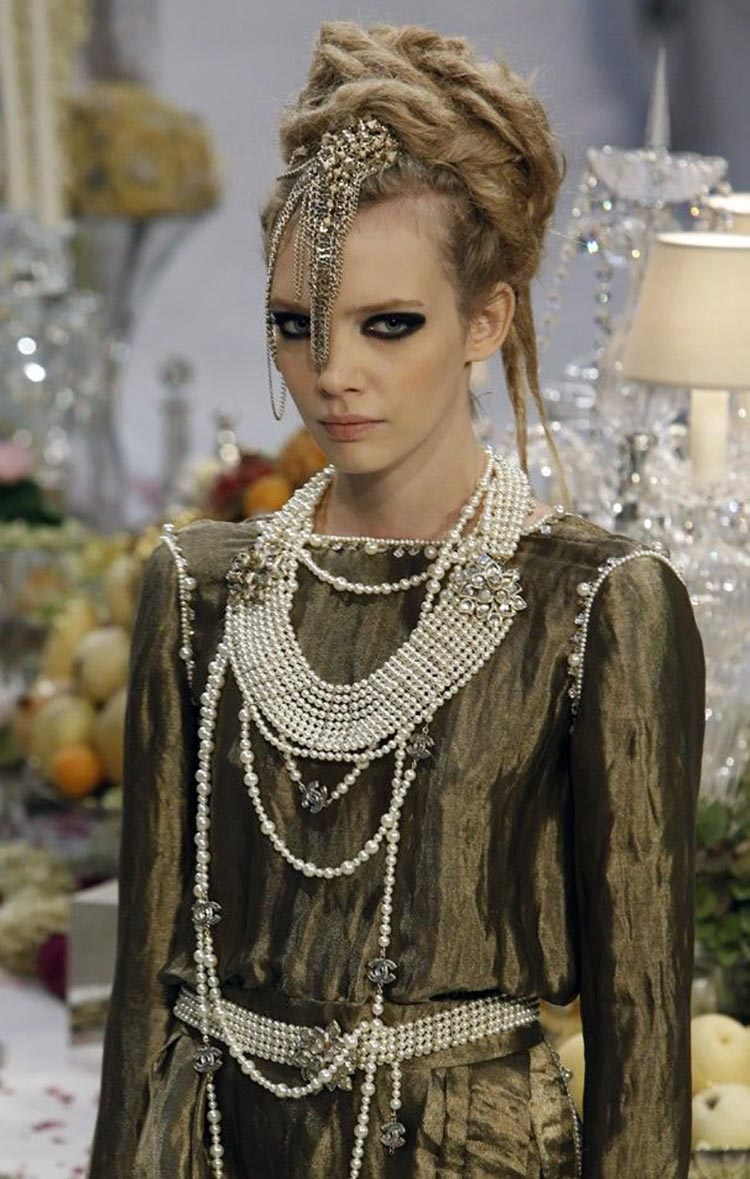 Downton Abbey - Fashion Inspiration Accessories