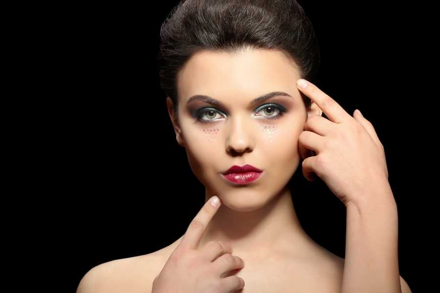 microblading eyebrow shaping