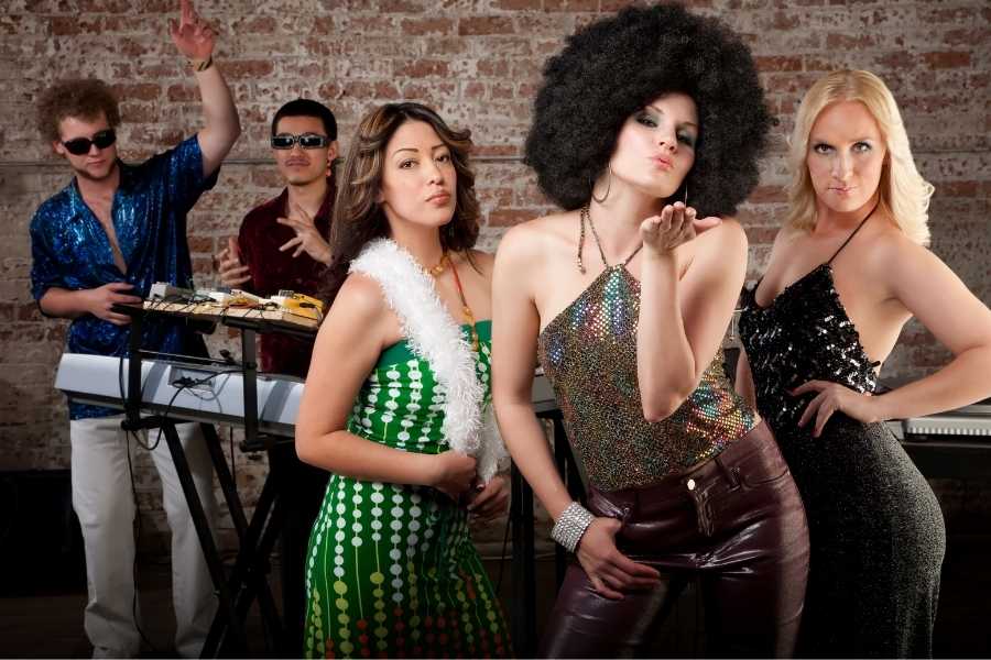 1970 Summer of Love –  Vintage Inspired Tips