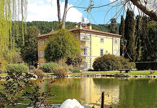 The Slow Way To Flirt In Italian