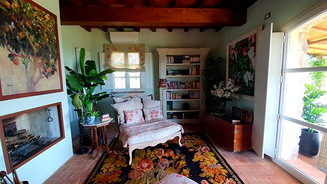 Tuscan Modern Villa - Why Buy A Modern Villa for sale Gracie Opulanza 2021 (13)