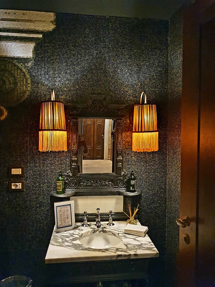 Hotel Heureka palazzo Venice Italy