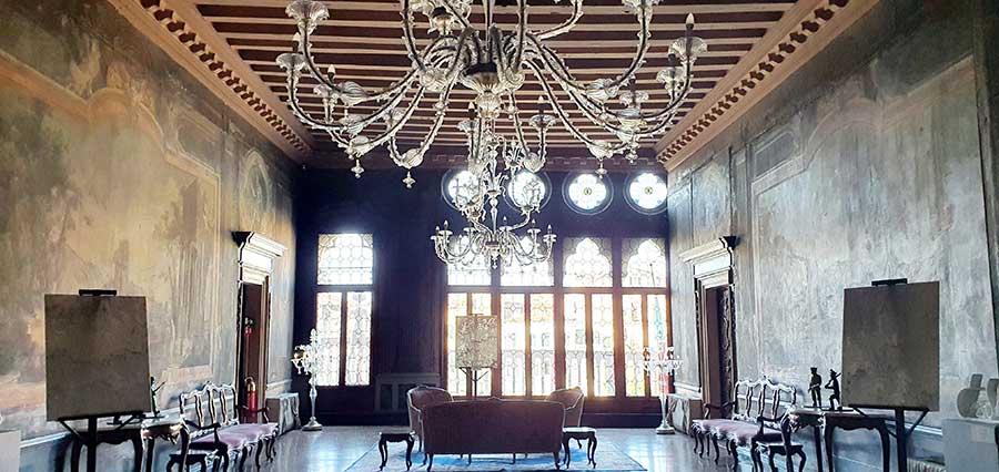 tapestry Ca Sagredo palazzo venice italy hotel (4)