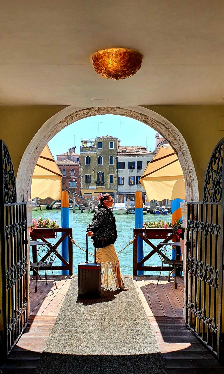Carl Friedrick carry on case Grand Canal venice