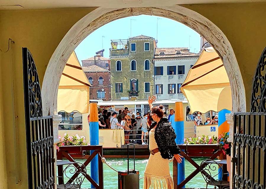 Knitwear Clashing – How To Mix & Match Tips