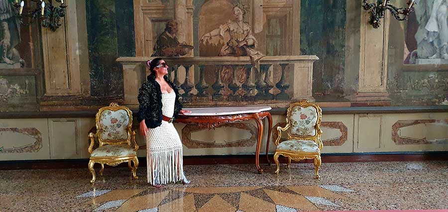 Ballroom Ca' Sagredo Hotel Ventian palazzo italy ( Gracie Opulanza (3)