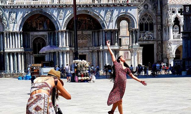 Brown Dresses – Summer Accessories Style Tips