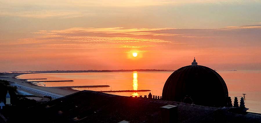 Hotel Excelsior Venice Lidoo Junior Suite terrace sunset view 2021 gracie Opulanza