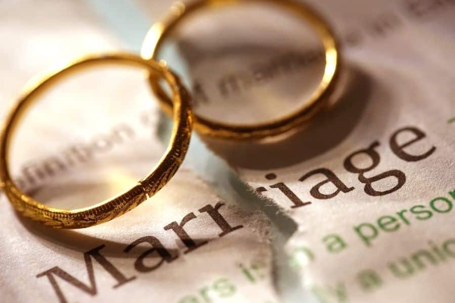 Marriage Tips – How To Bring Back Romance