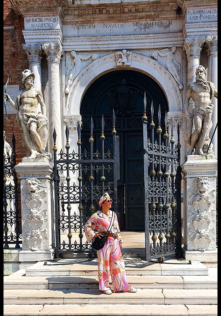 Pucci print gRACIE Opulanza venice 2021 (2)