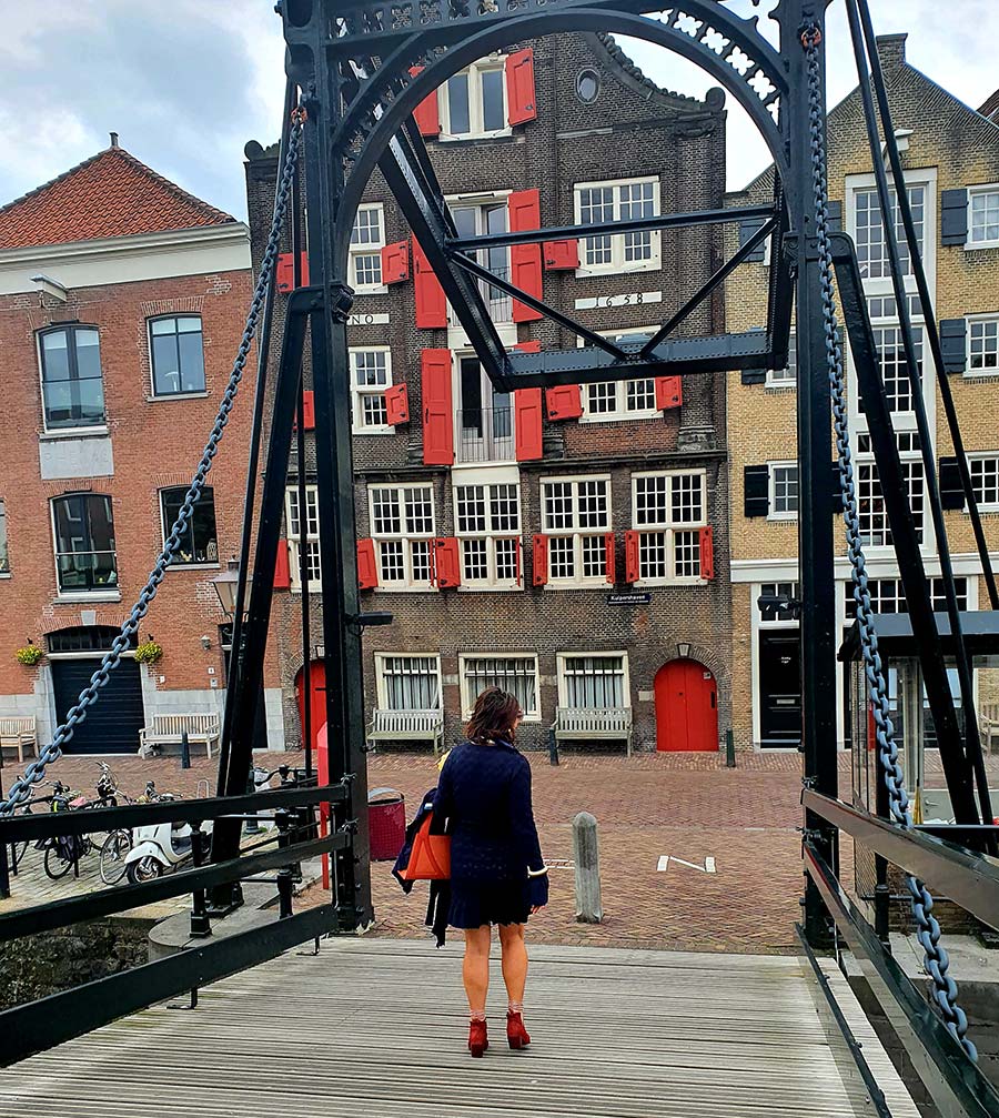 red boots madeinitaly