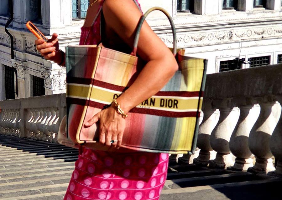 Handbags –  Why Wear Two Luxury Handbags?