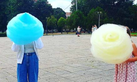 The Illusion of Choice – A Debate on Style, Judgment, and the Death of Fashion