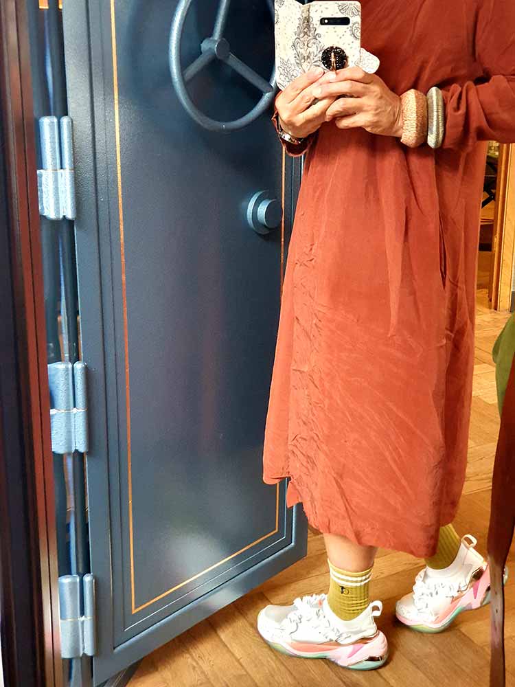 london-sock-retro-Indigo-Hotel-the-hague